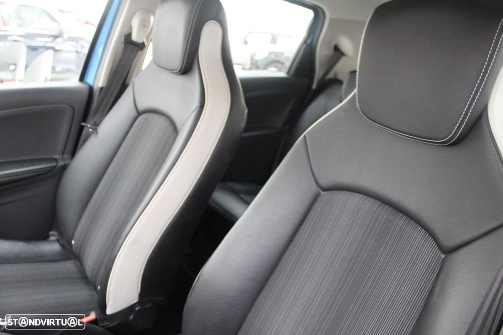 Renault Zoe (c/ Bateria) Limited 40 - 9