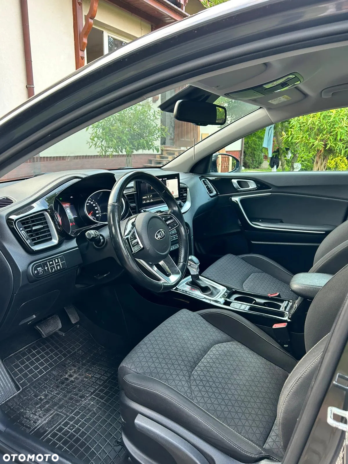 Kia Ceed 1.6 CRDi SCR L Business Line Plus DCT - 4