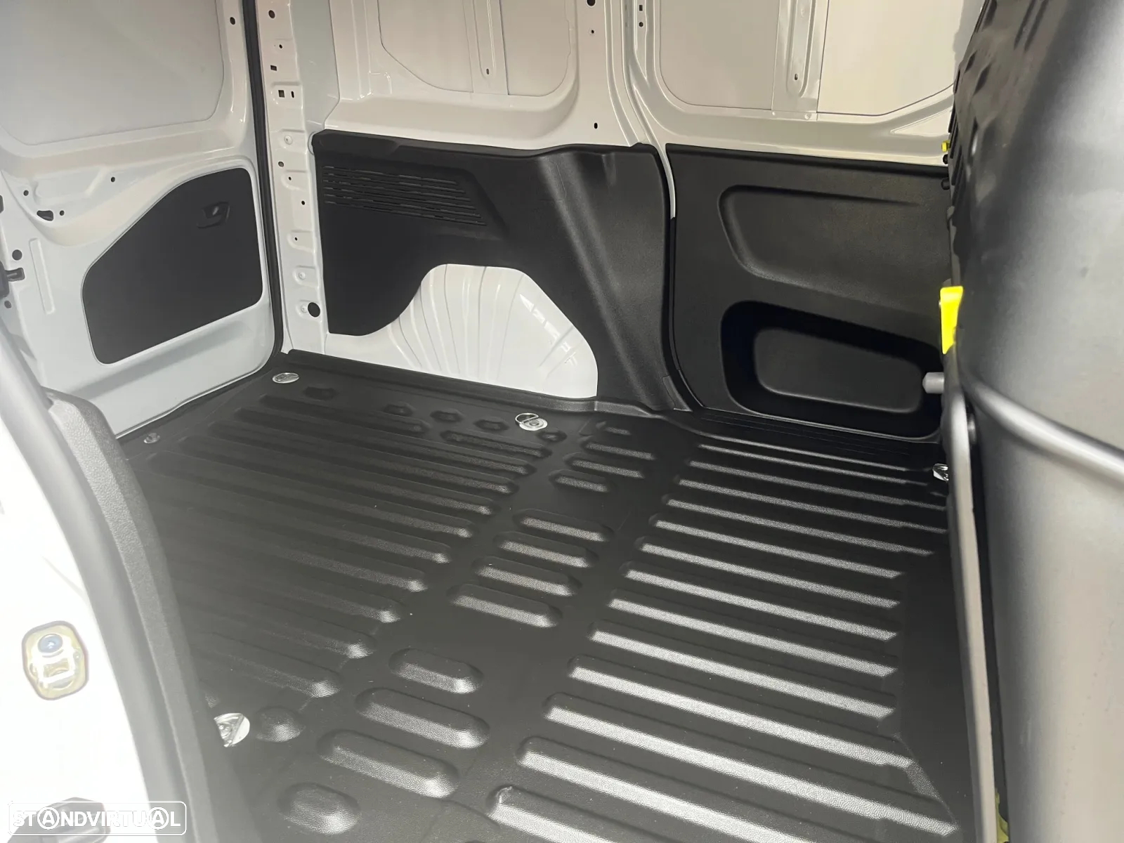Opel Combo Vc Cargo 1.5 D L1 - 14