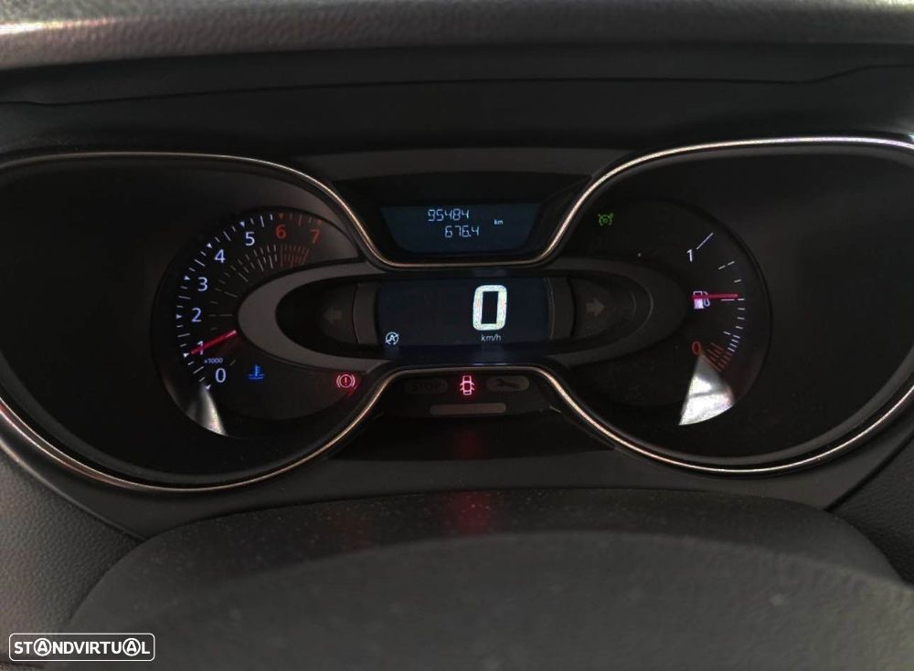 Renault Captur 0.9 TCE Exclusive - 11
