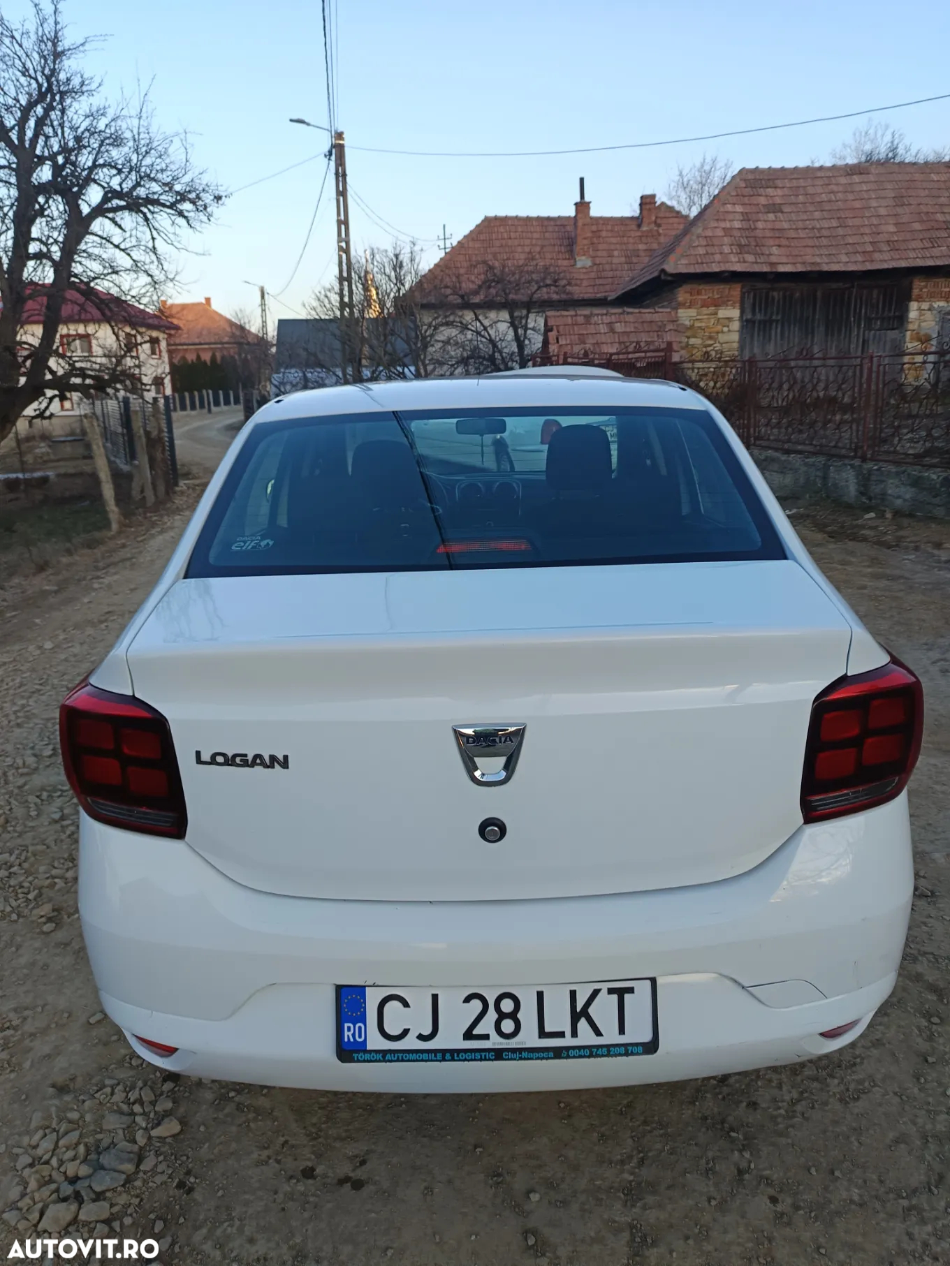 Dacia Logan 1.2 Acces - 8