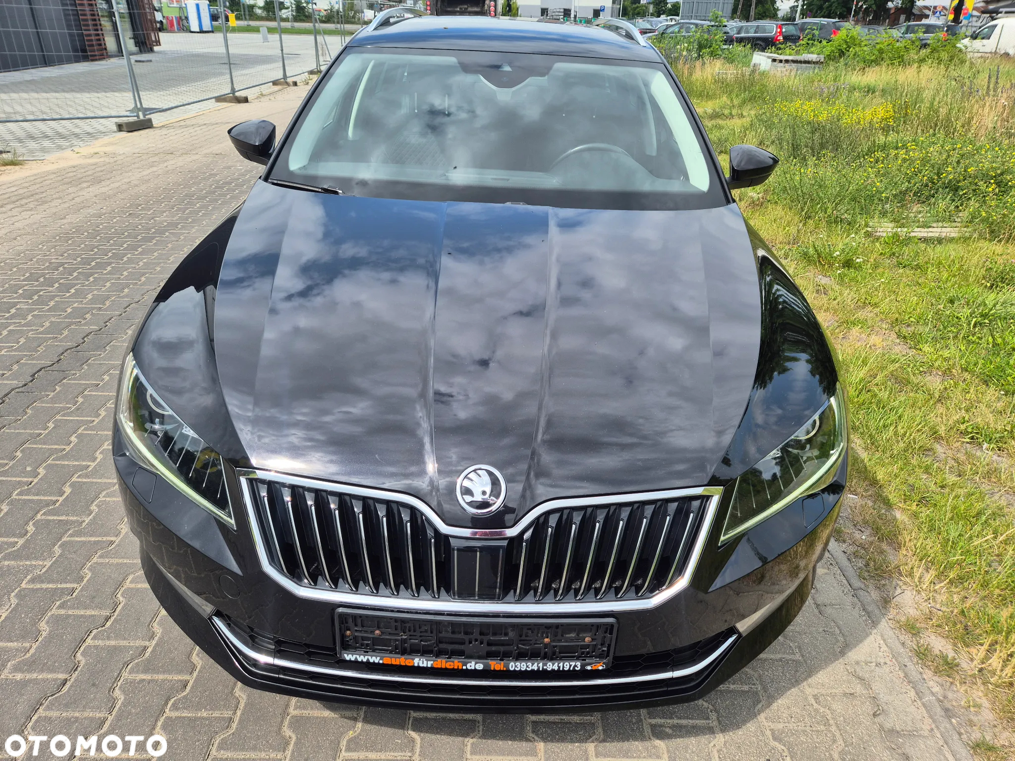 Skoda Superb 2.0 TDI SCR Style DSG - 8