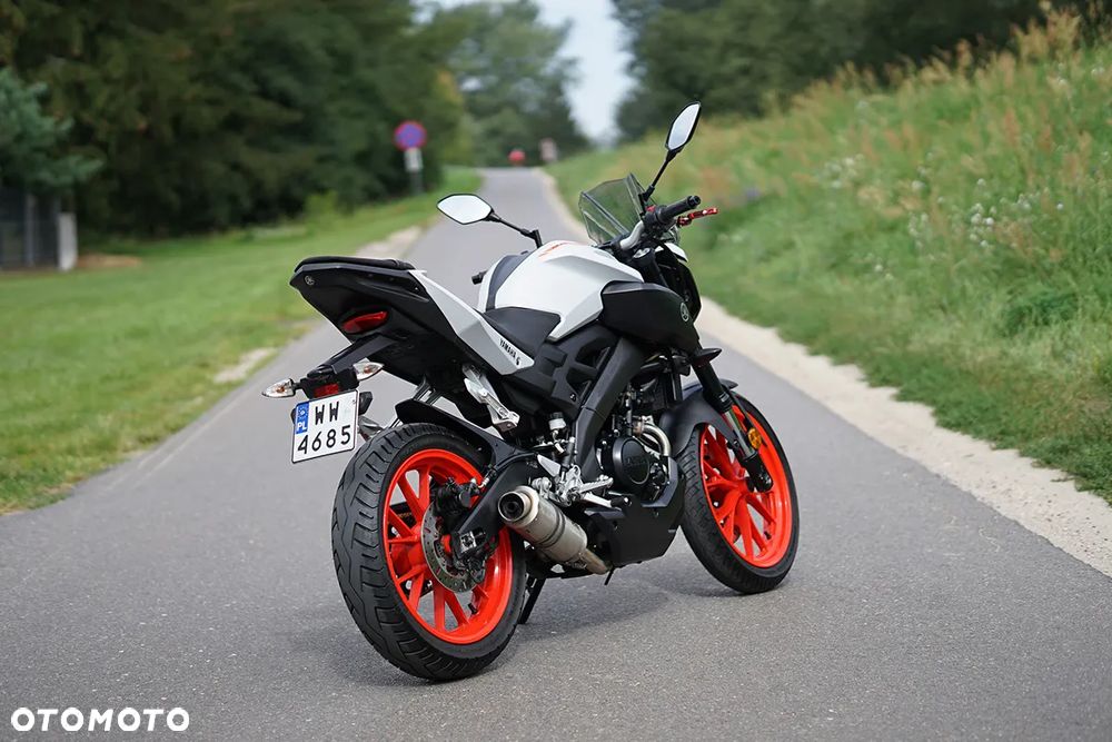 Yamaha MT - 4