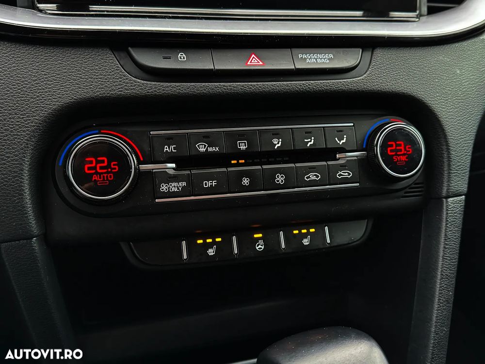 Kia Ceed SW 1.6 GDI DCT OPF Plug-in-Hybrid Spirit - 12