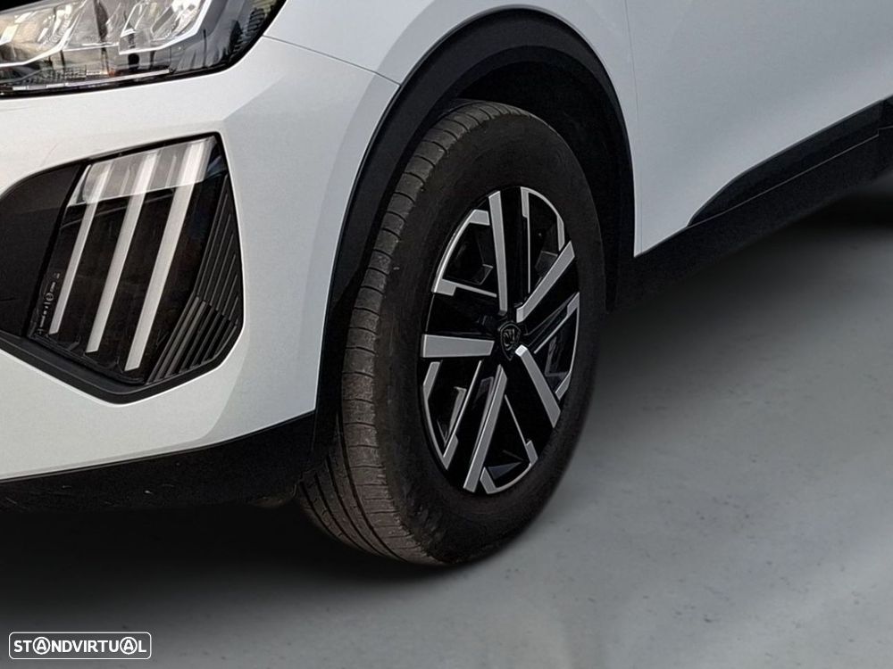 Peugeot 2008 1.2 PureTech Active — fotografia 4