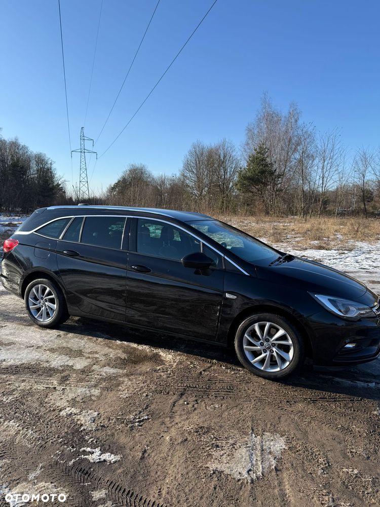 Opel Astra 2017 photo 3