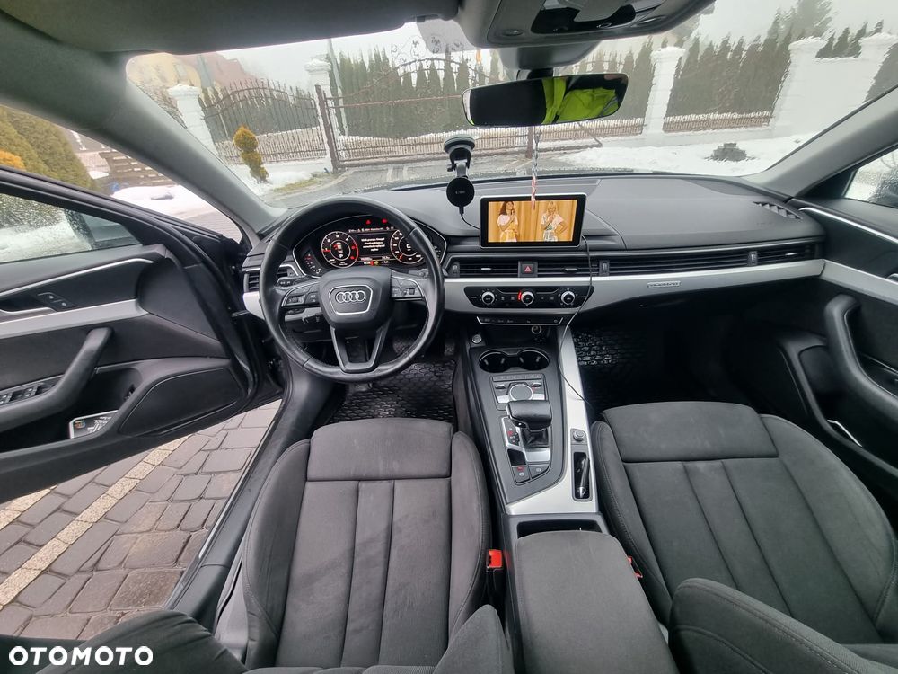 Audi A4 Limousine 2.0 TDI Quattro S tronic - 13