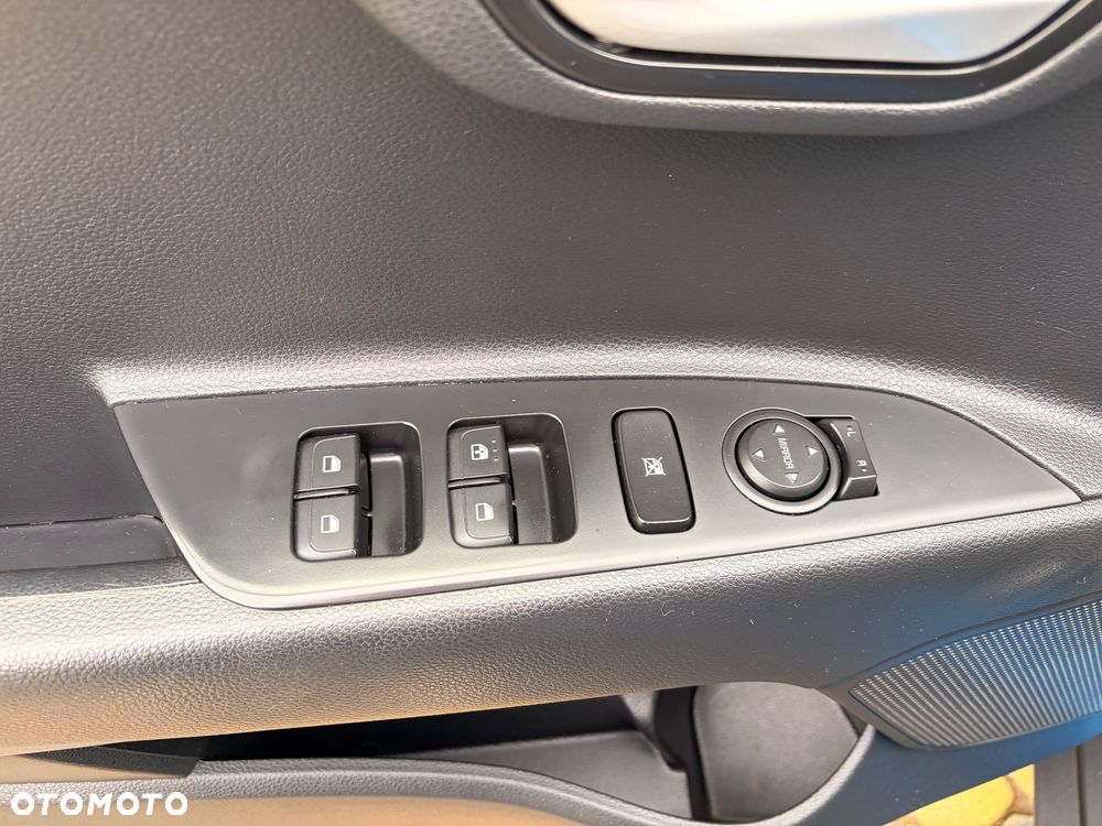 Kia Stonic - 7