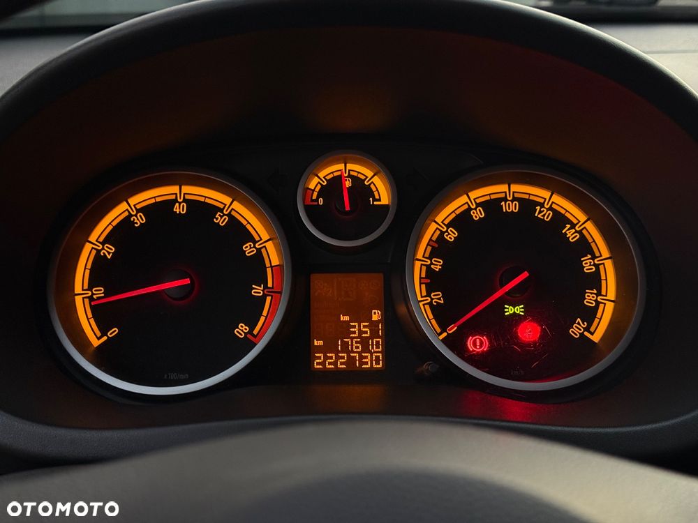 Opel Corsa 1.4 16V Edition - 25