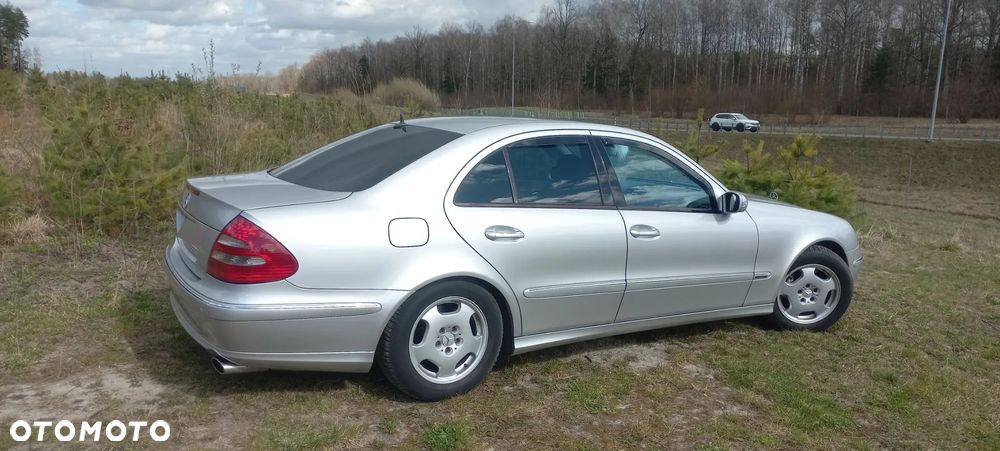 Mercedes-Benz Klasa E 200 Kompressor Automatik Avantgarde - 12