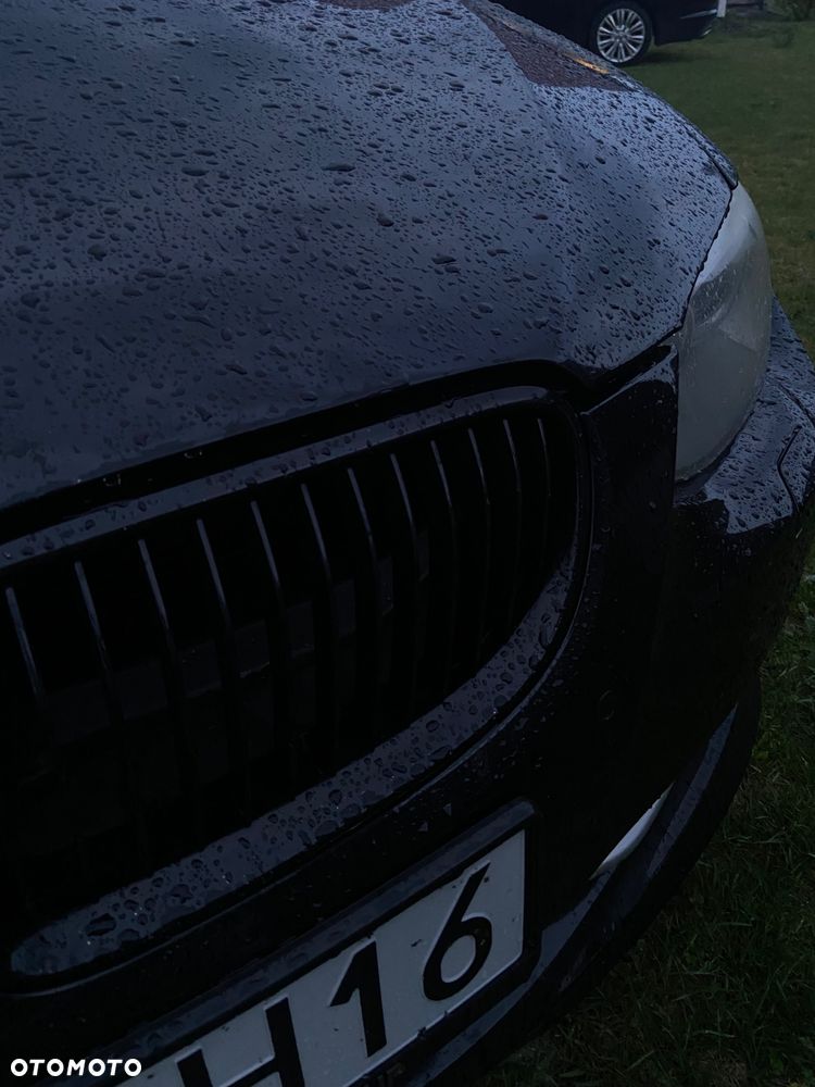 BMW Seria 3 325d - 10