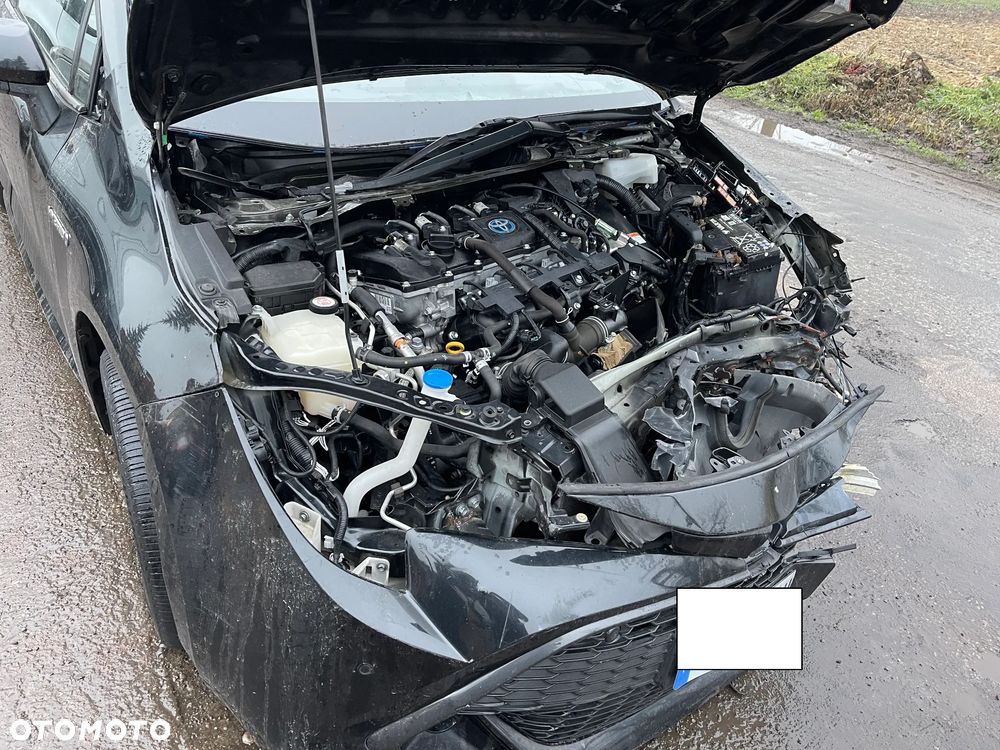 Toyota Corolla 1.8 Hybrid Executive - 26