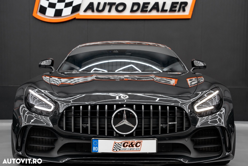 Mercedes-Benz AMG GT R - 24
