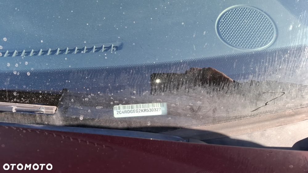 Dodge Grand Caravan 3.6 R/T - 8