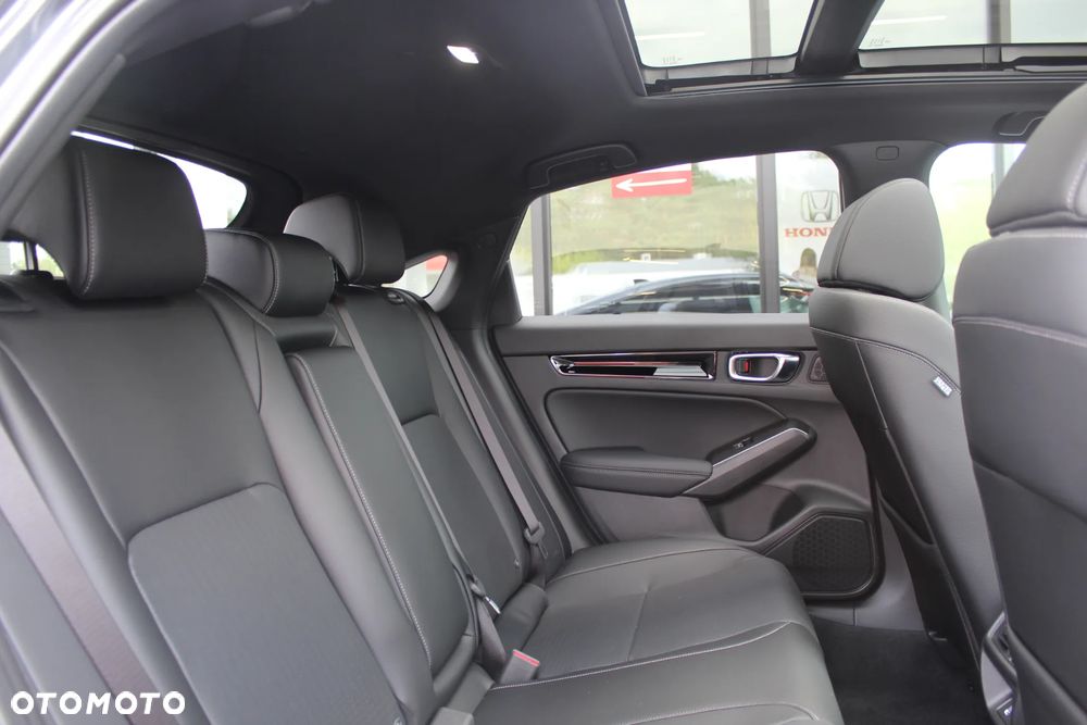 Honda Civic 2.0 i-MMD eHEV Advance CVT - 23