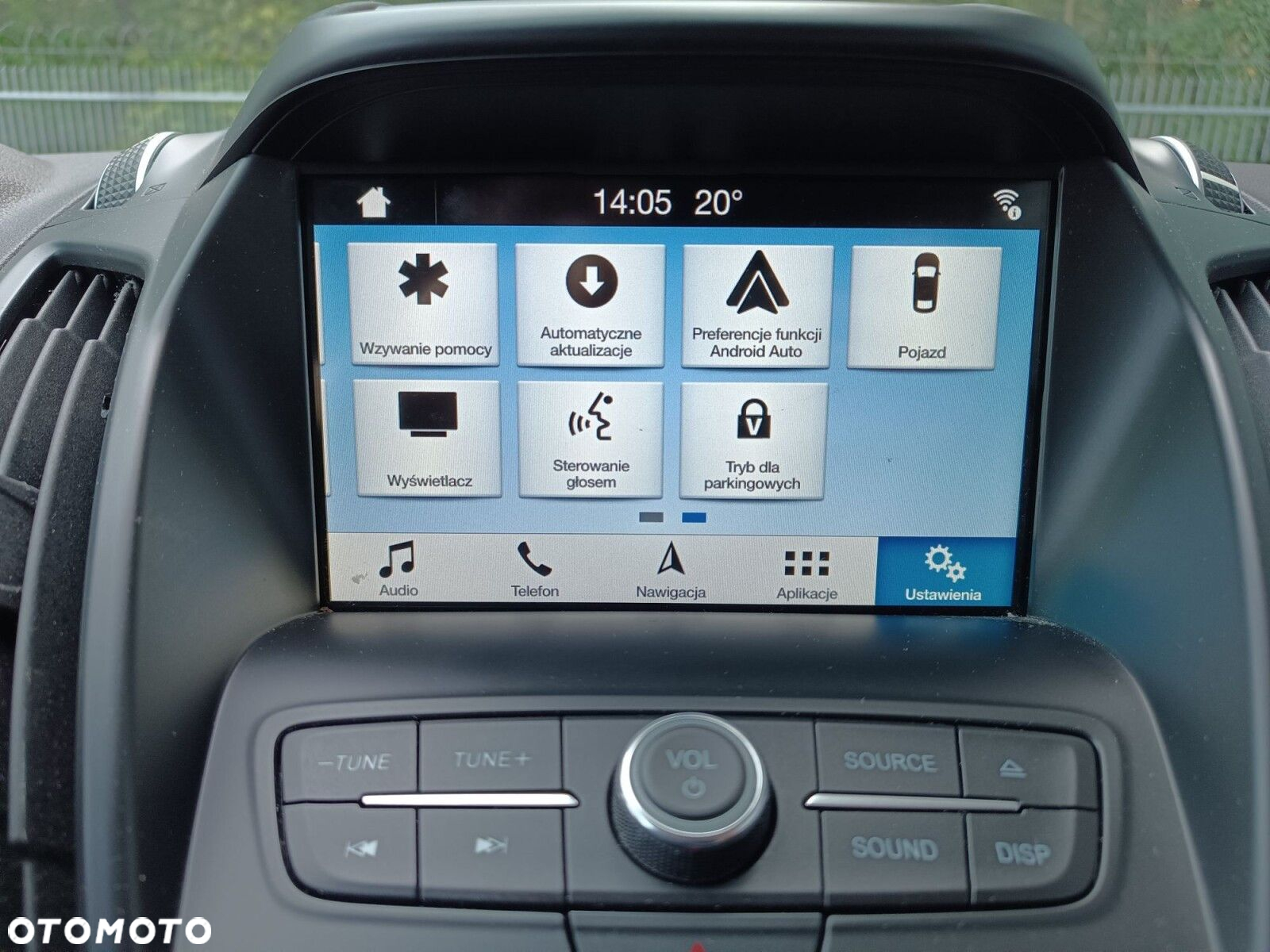 Ford Kuga - 24