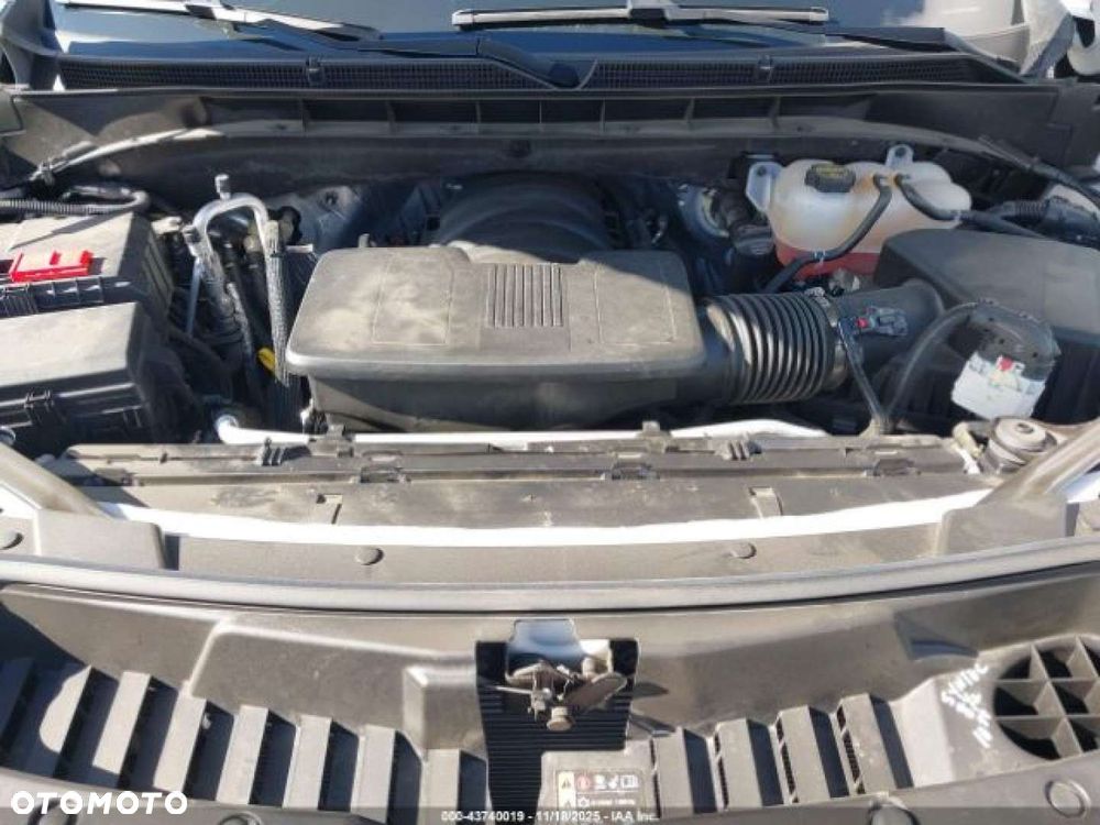 Cadillac Escalade - 10