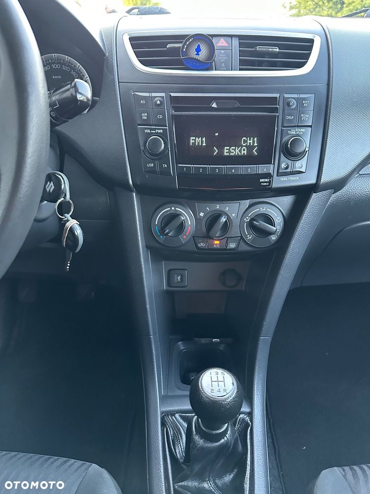 Suzuki Swift - 14