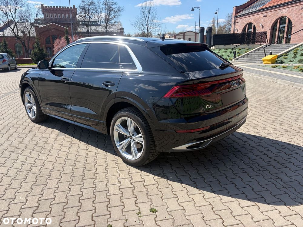 Audi Q8 55 TFSI quattro tiptronic - 3