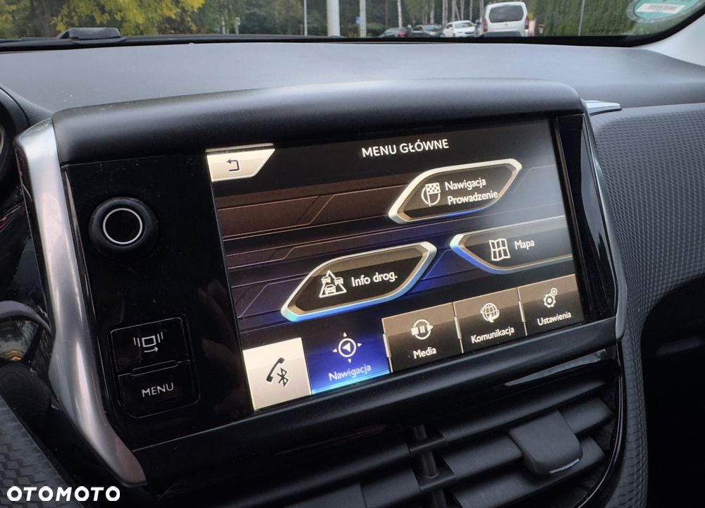 Peugeot 2008 e-HDi FAP 92 ETG6 STOP & START Allure - 29