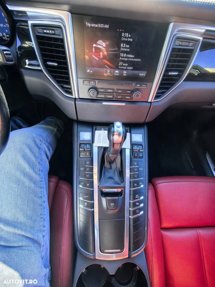 Porsche Macan - 3