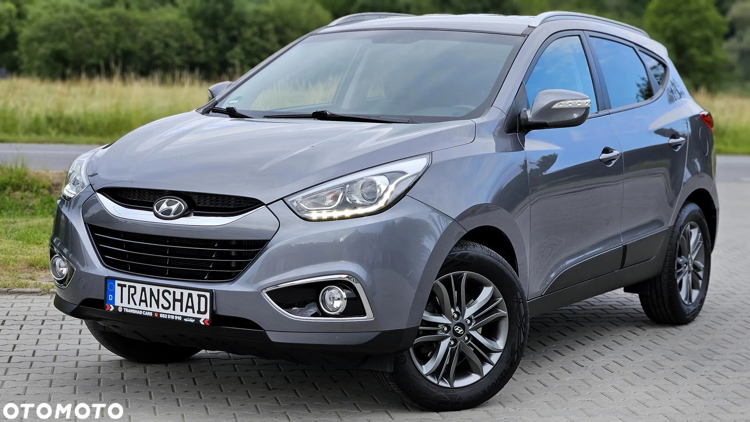 Hyundai ix35 2.0 CRDi 4WD Fifa World Cup Gold Edition - 13