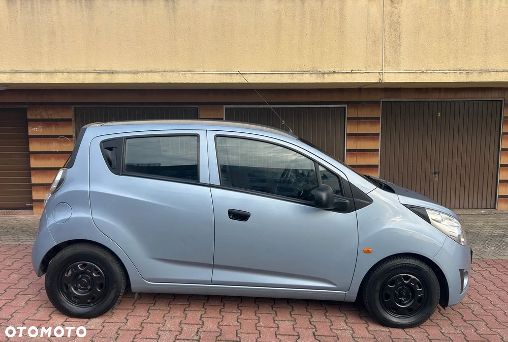 Chevrolet Spark - 12