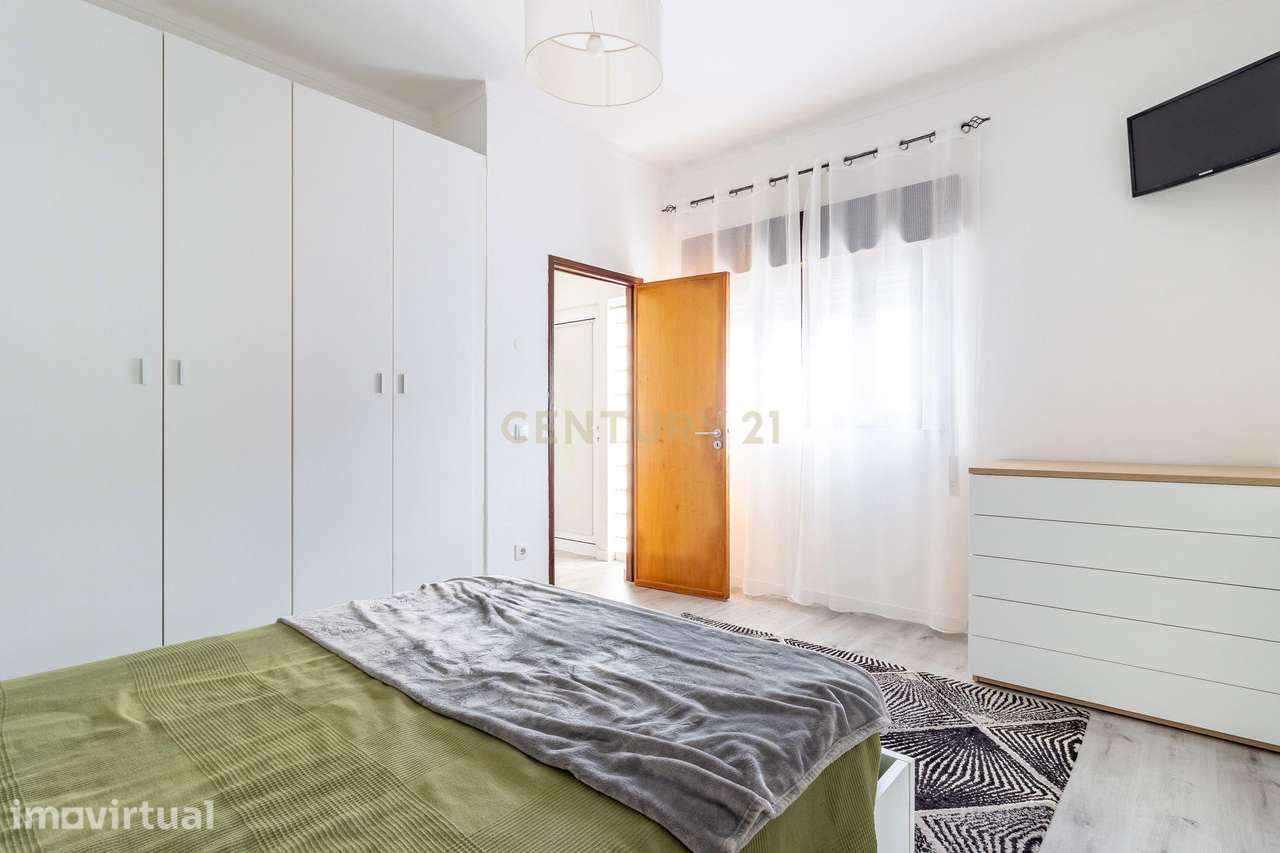Moradia T3 na Marinha Grande - Oportunidade Única! - Grande imagem: 3/24