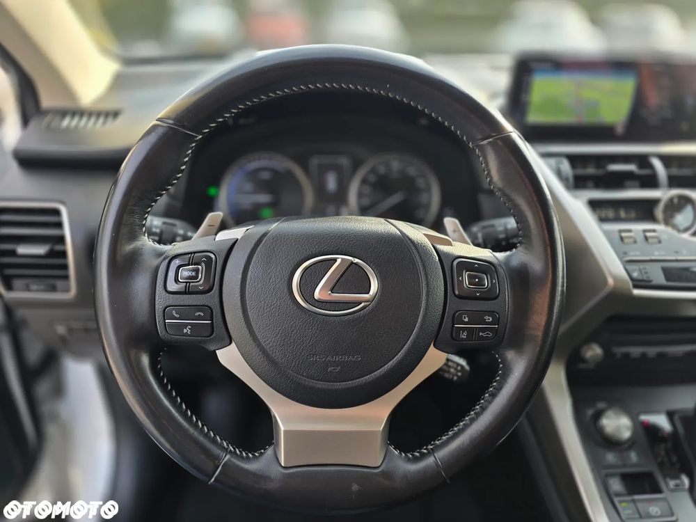 Lexus NX 300h Elegance AWD - 26