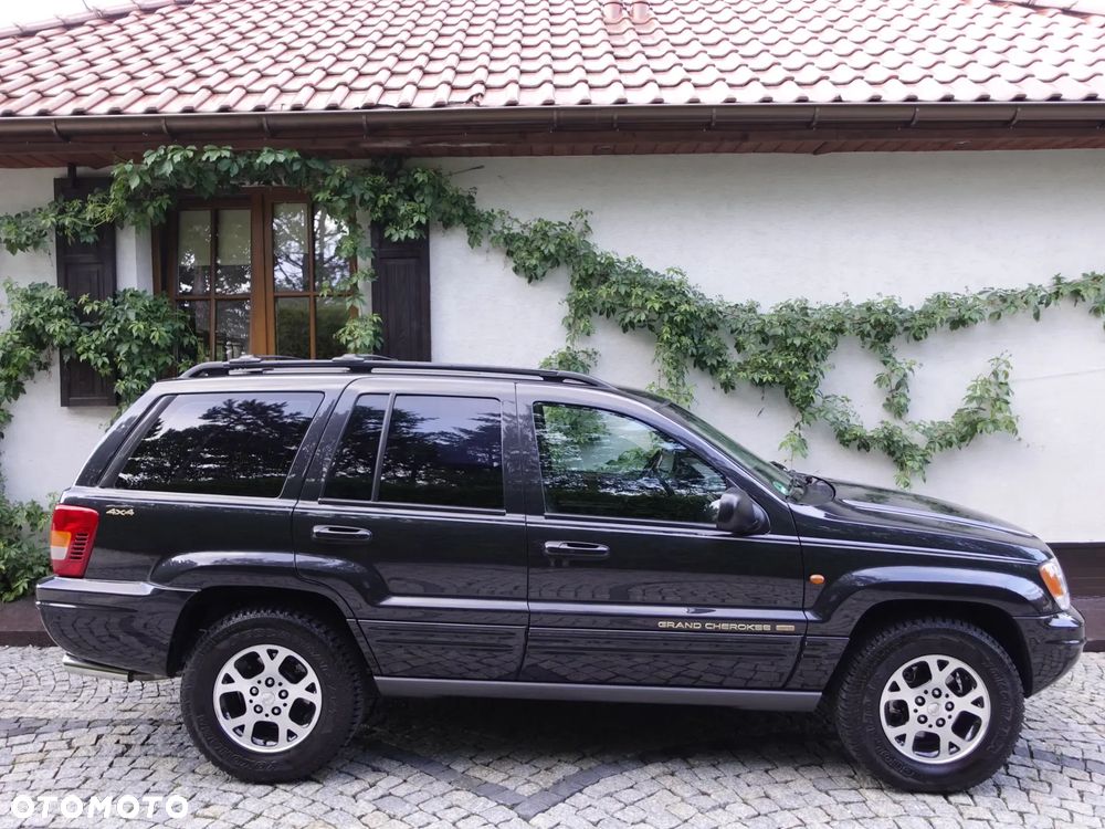 Jeep Grand Cherokee - 13