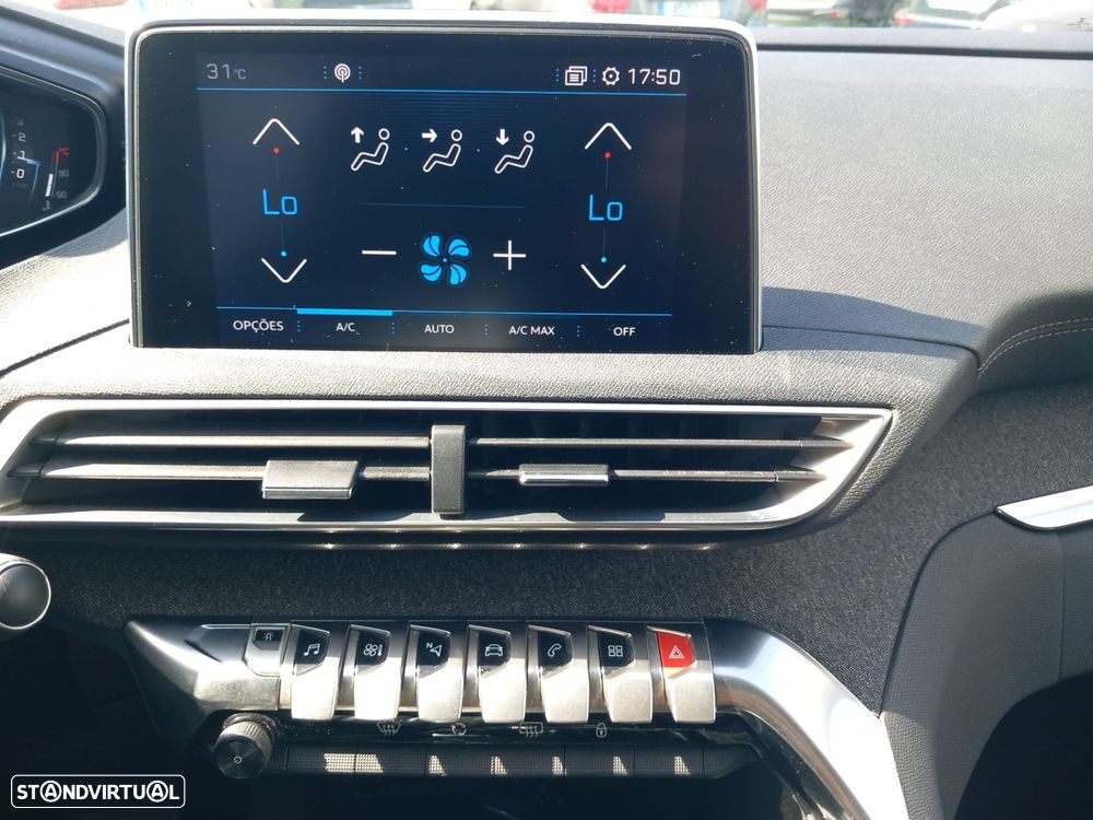 Peugeot 3008 1.6 BlueHDi Allure EAT6 - 17