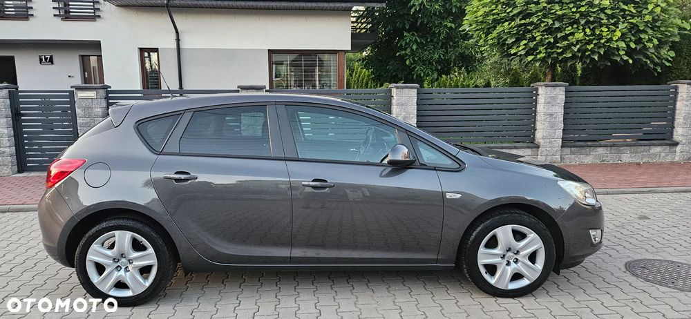 Opel Astra 1.4 Turbo Color Edition - 3