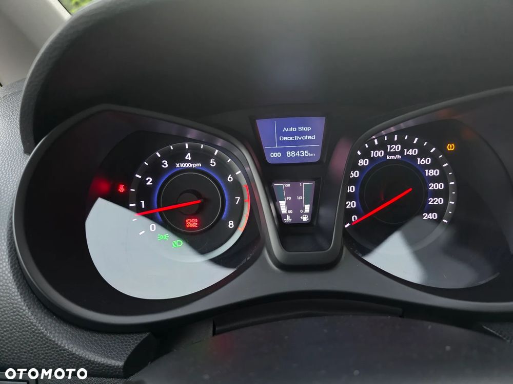 Hyundai ix20 ver-1-6-blue-comfort - 21