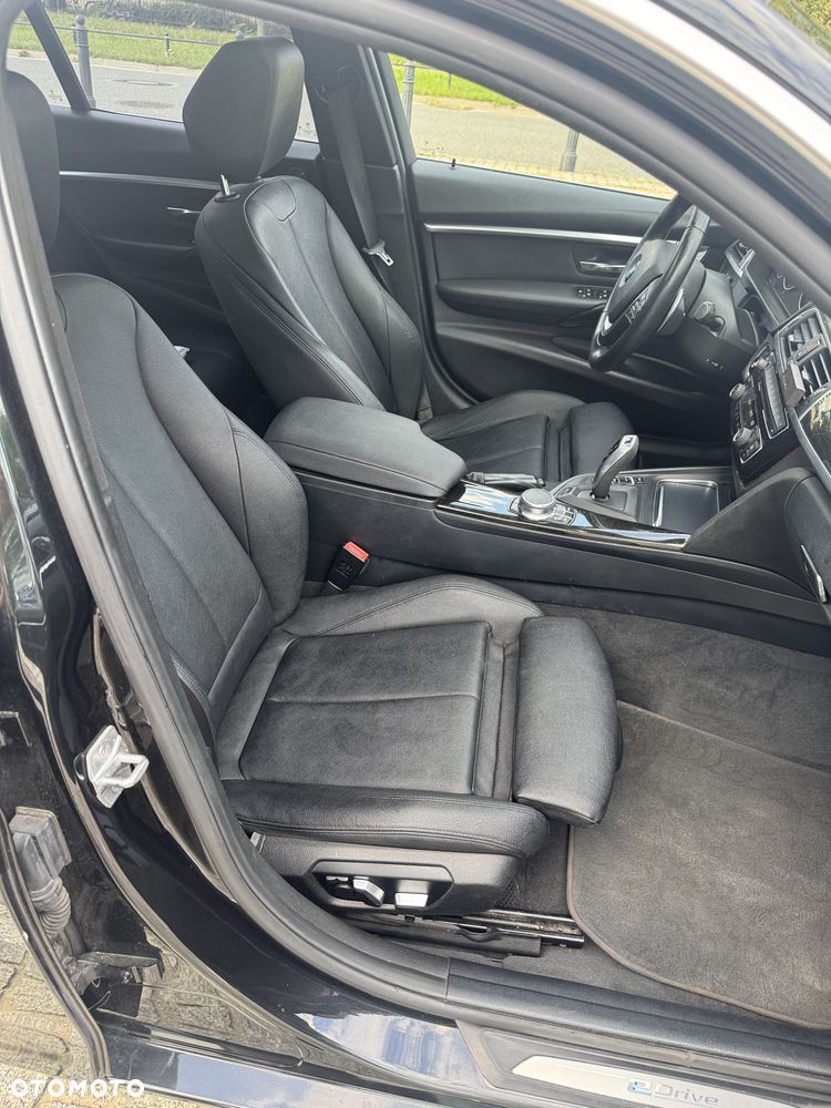 BMW Seria 3 330e iPerformance Sport Line - 3