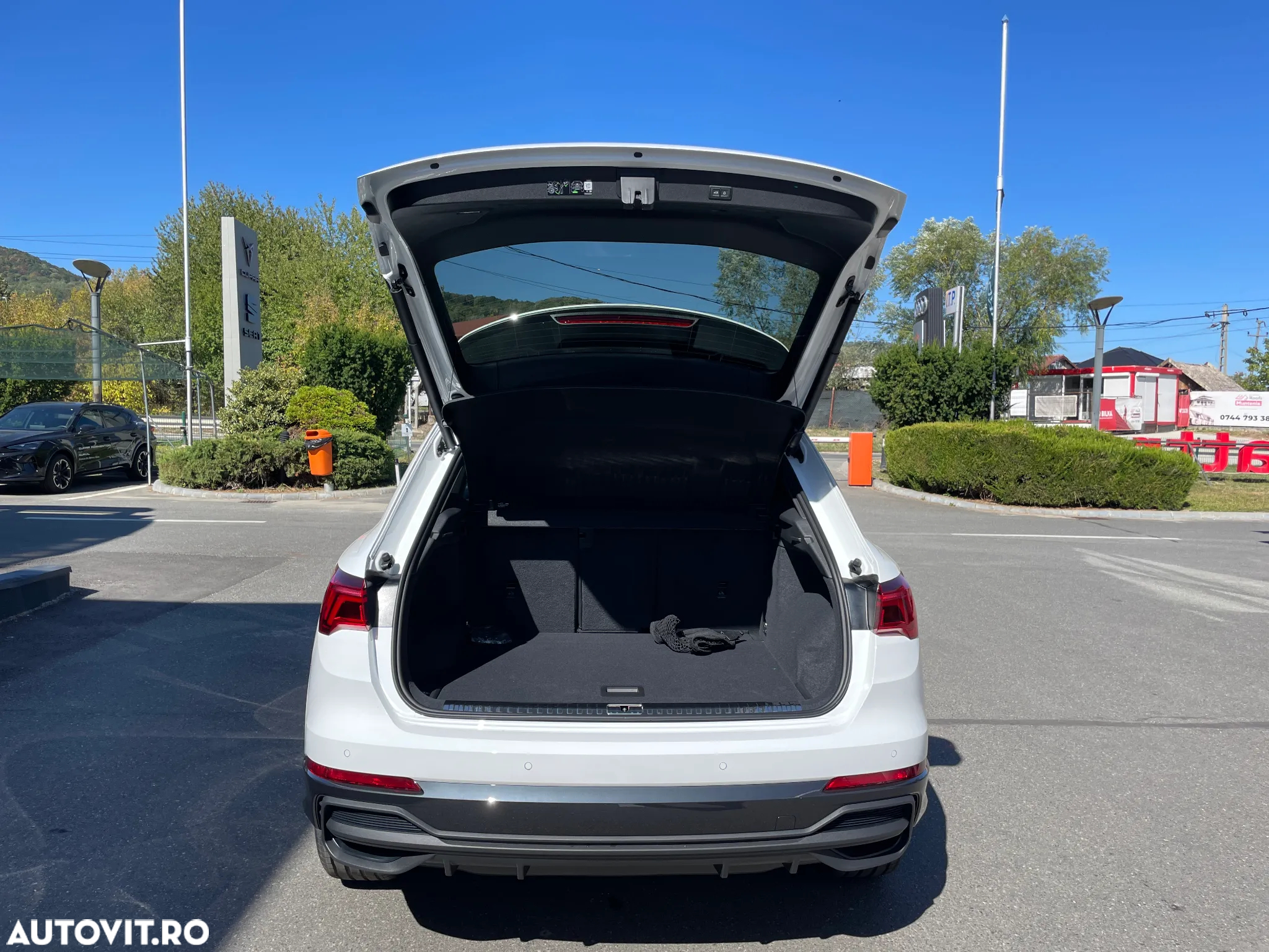 Audi Q3 40 TFSI quattro S tronic S line - 6
