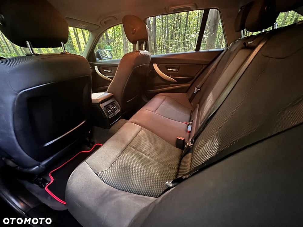 BMW Seria 3 - 19
