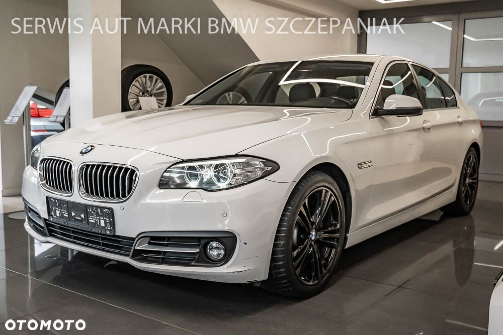 BMW Seria 5 520d xDrive - 5