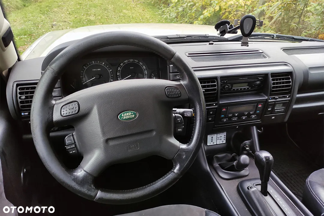 Land Rover Discovery - 3