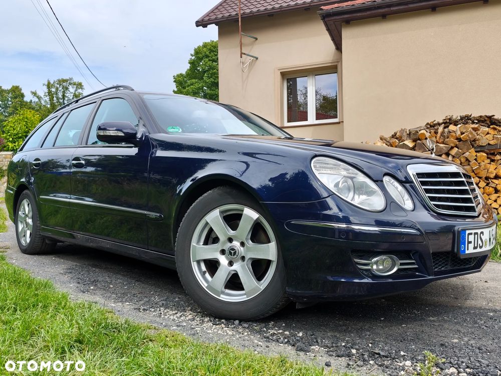 Mercedes-Benz Klasa E - 26
