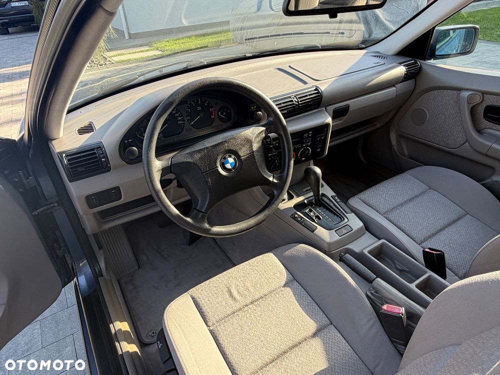 BMW Seria 3 - 12
