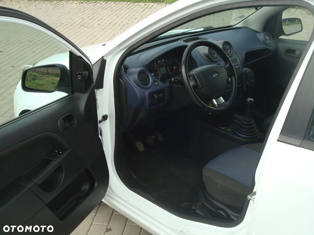 Ford Fiesta 1.25 Trend - 20