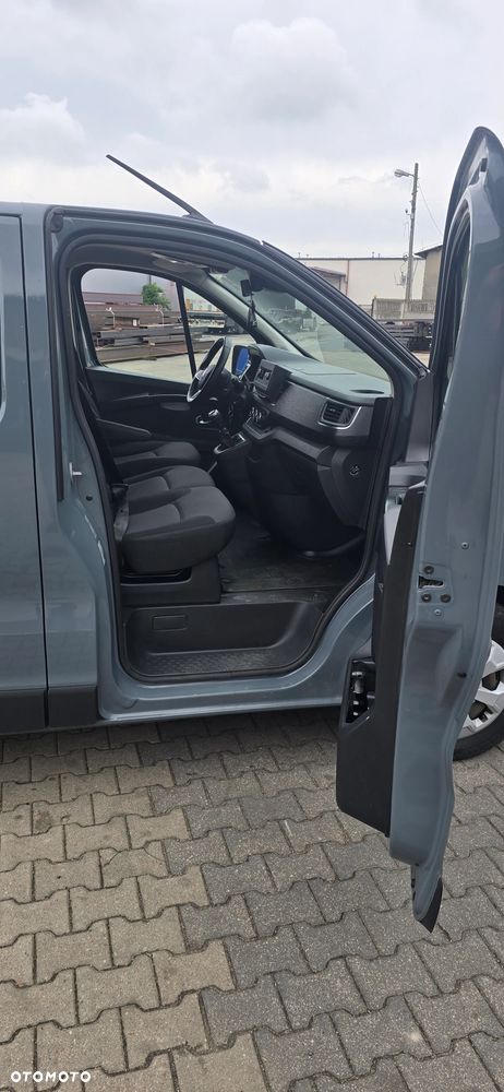 Renault Trafic - 13