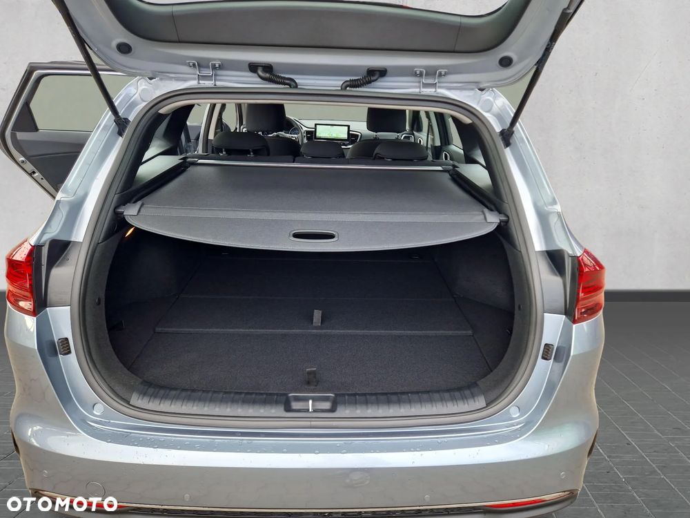 Kia Ceed 1.5 T-GDI M DCT - 37