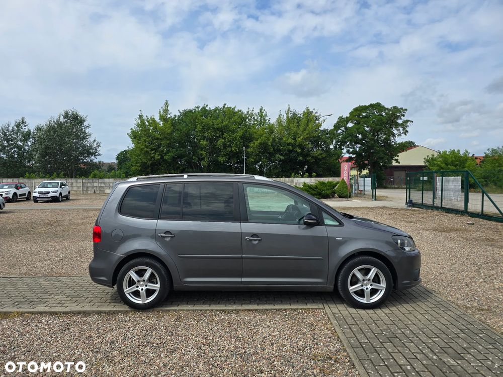 Volkswagen Touran 1.6 TDI DPF BlueMotion Technology DSG MATCH - 5
