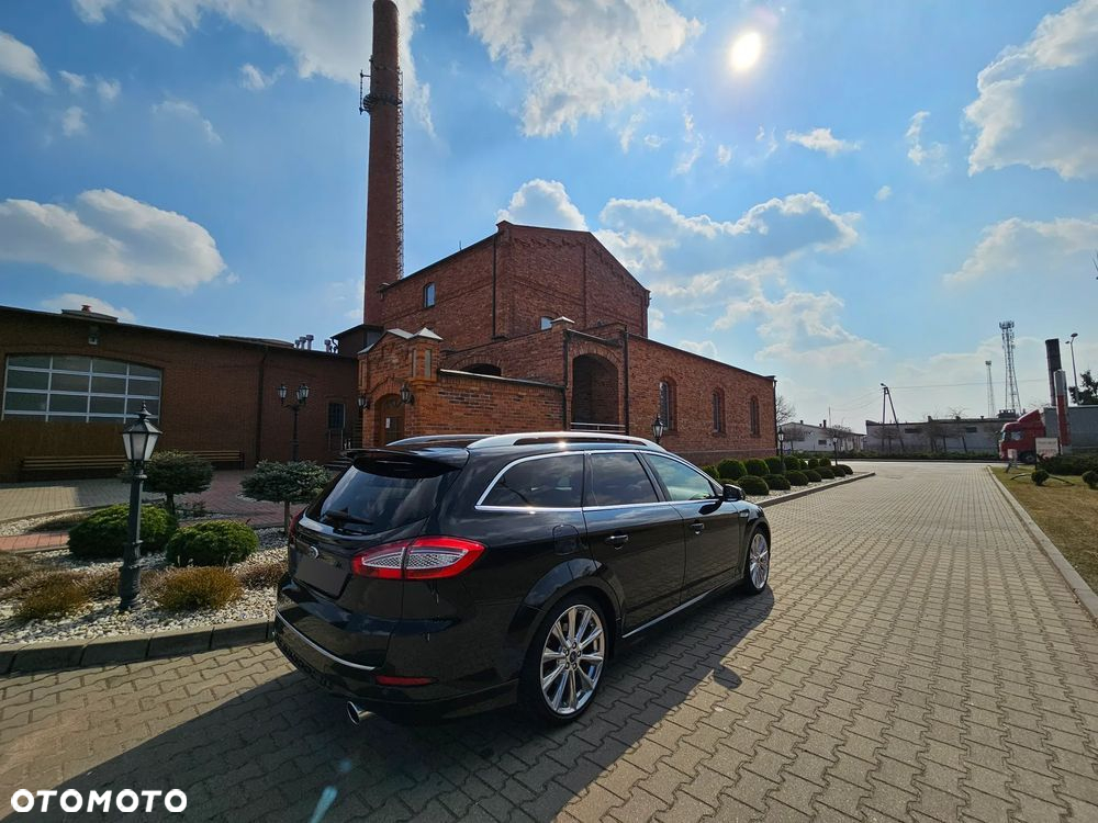 Ford Mondeo 2.2 TDCi Platinium X Plus (Titanium) - 4