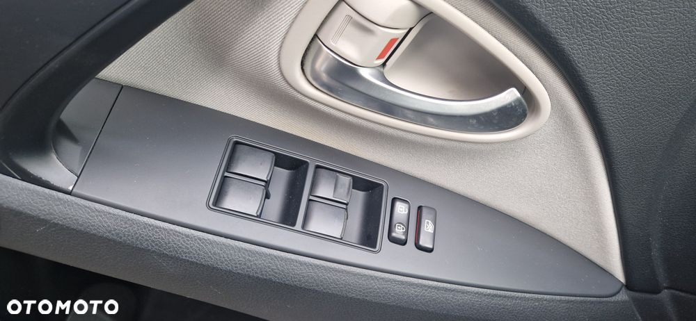 Toyota Avensis Touring Sports 1.8 Multidrive S Edition-S - 9