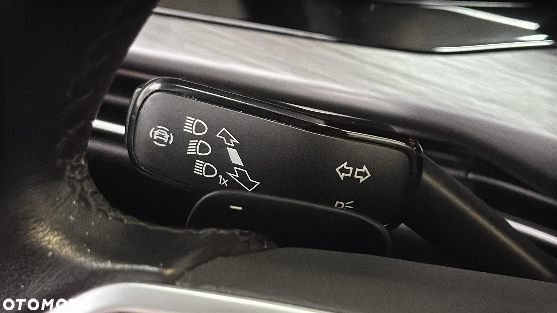 Volkswagen Golf VIII 2.0 TDI Style DSG - 31