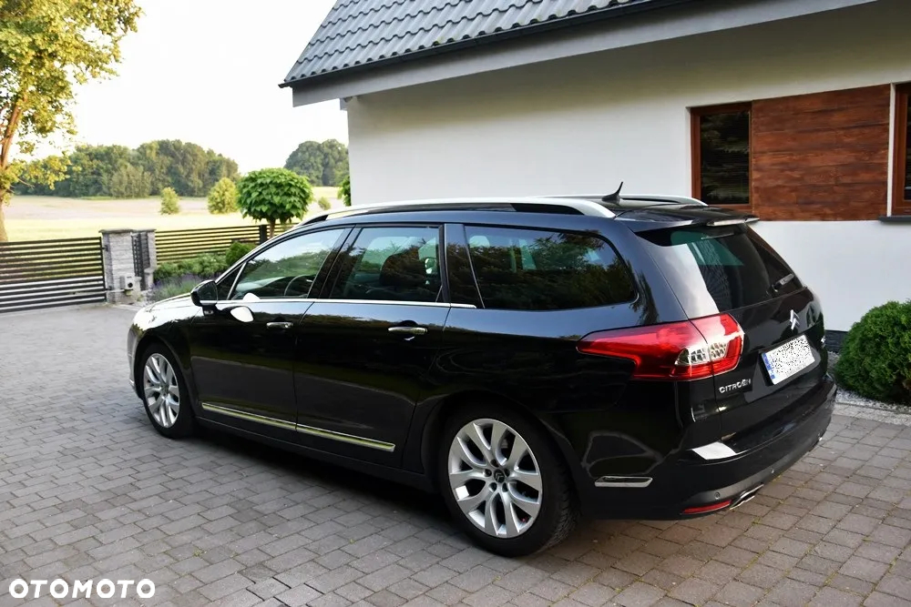 Citroën C5 Tourer V6 HDi 240 Biturbo FAP Exclusive - 3