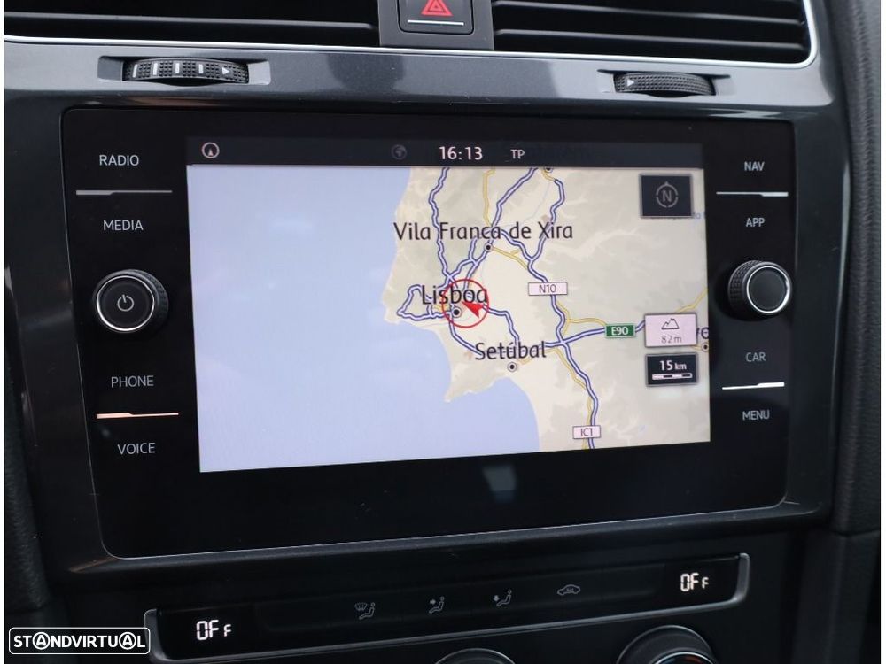 VW Golf Variant 1.6 TDi Confortline - 22