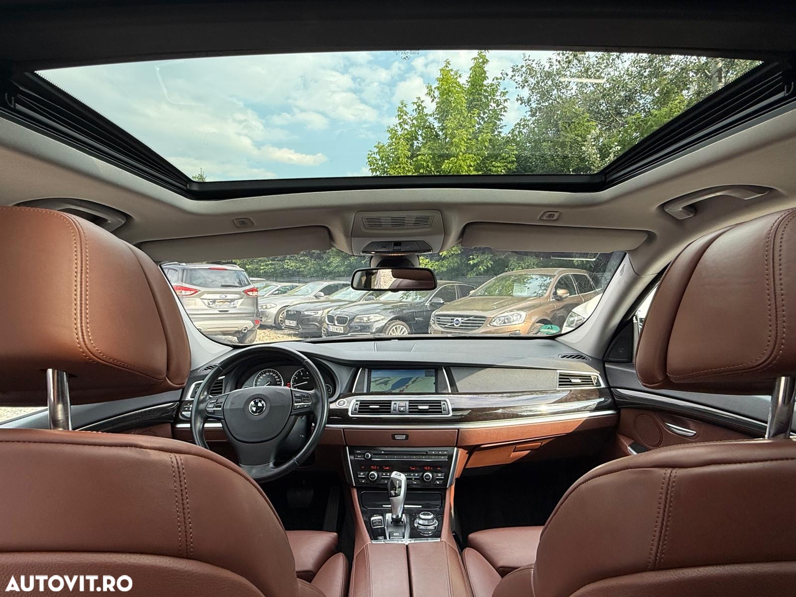 BMW Seria 5 535i Sport-Aut. - 24